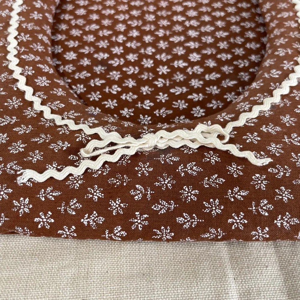 N/A charming vintage